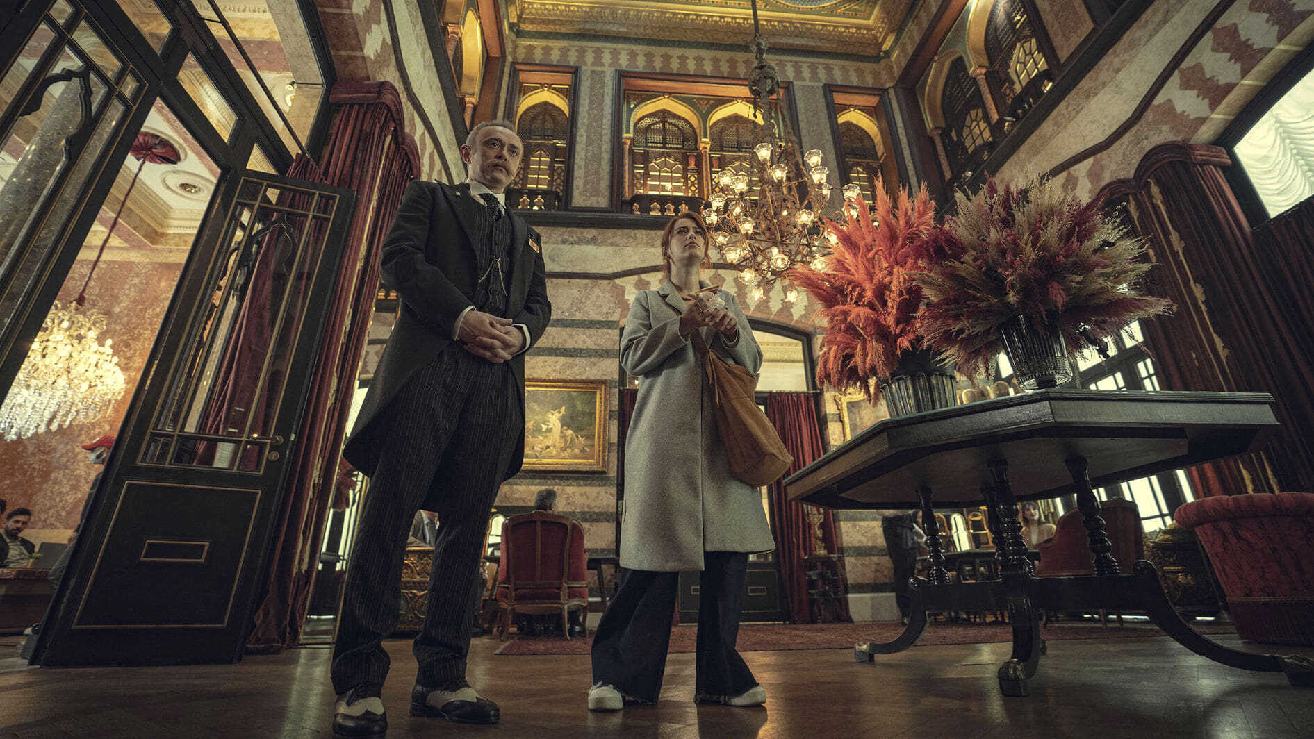 ES| Midnight at the Pera Palace 3