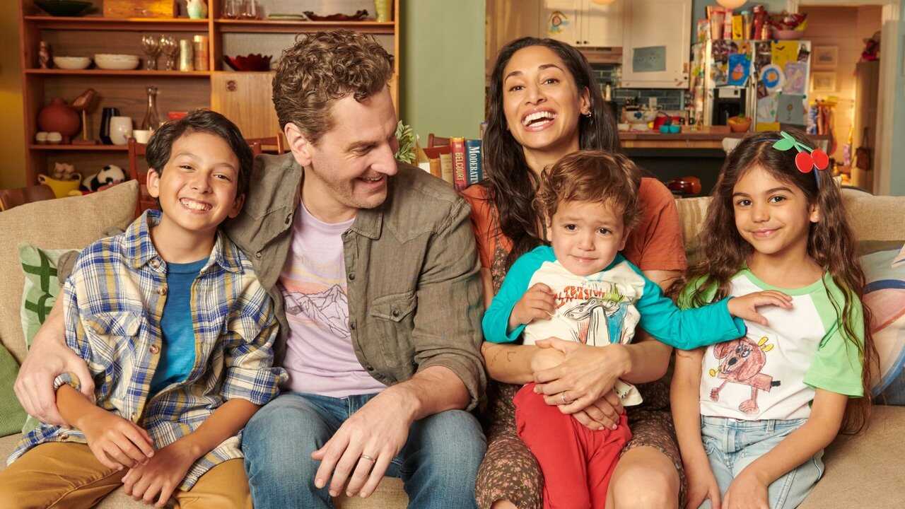 DE - Children Ruin Everything (2022) 0